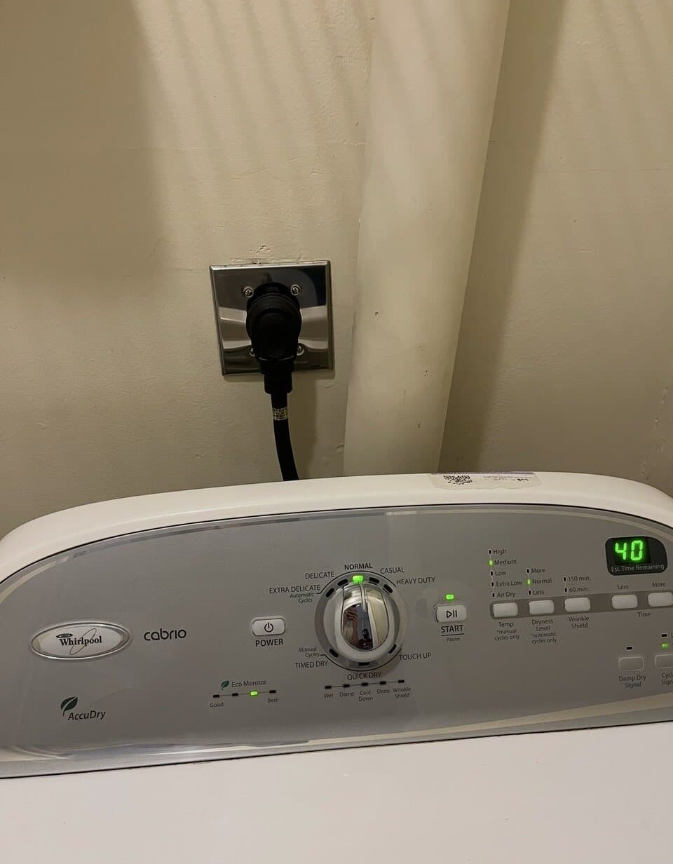 Electrical & Lighting finished outlet photo